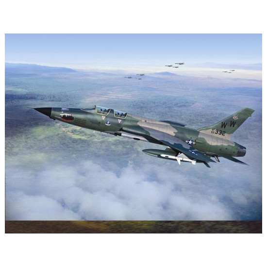 Trumpeter 01618 Сборная модель самолета F-105G Thunderchief (1:72)