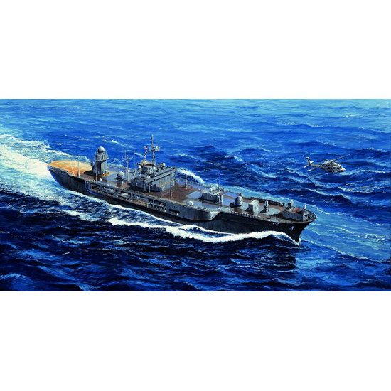 Trumpeter 05717 Сборная модель корабля USS BLUE RIDGE LCC-19 2004 (1:700)